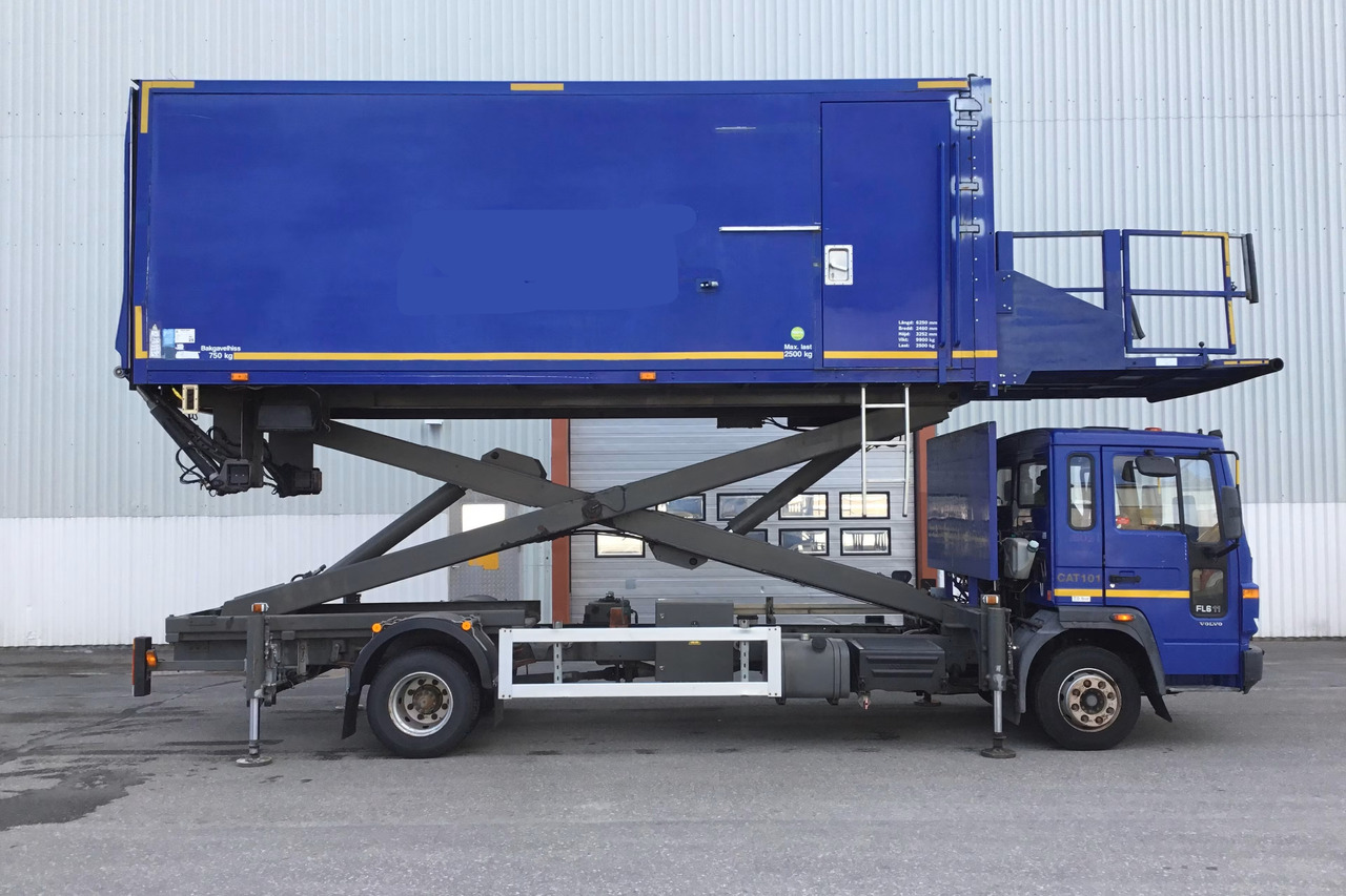 شاحنة تموين الطائرات Trepel Catering: صورة 6 شاحنة تموين الطائرات Trepel Catering: صورة 6