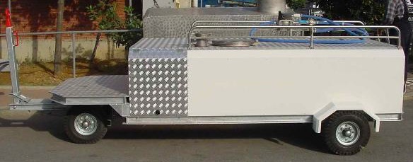 Water Trailer DENGE TW-1200 - معدات الدعم الأرضي: صورة 1 Water Trailer DENGE TW-1200 - معدات الدعم الأرضي: صورة 1