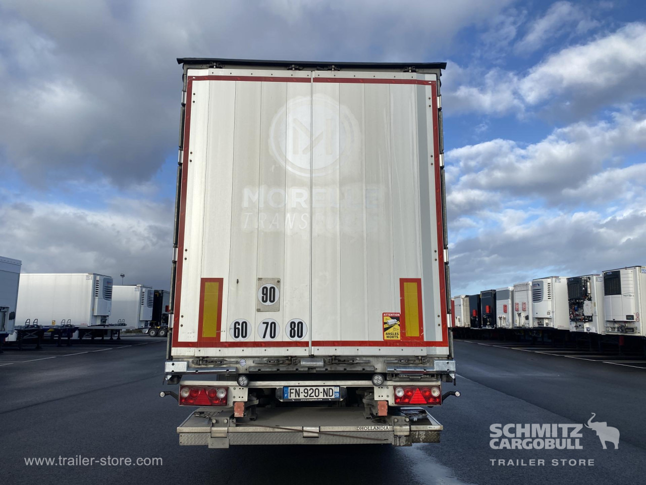 SCHMITZ Curtainsider Standard Taillift - نصف مقطورة بستائر جانبية: صورة 2 SCHMITZ Curtainsider Standard Taillift - نصف مقطورة بستائر جانبية: صورة 2