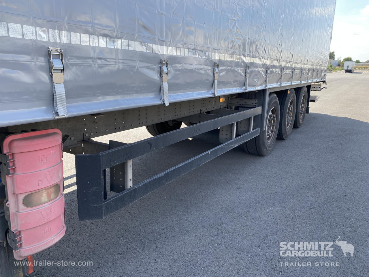 SCHMITZ Curtainsider Standard Taillift - نصف مقطورة بستائر جانبية: صورة 4 SCHMITZ Curtainsider Standard Taillift - نصف مقطورة بستائر جانبية: صورة 4