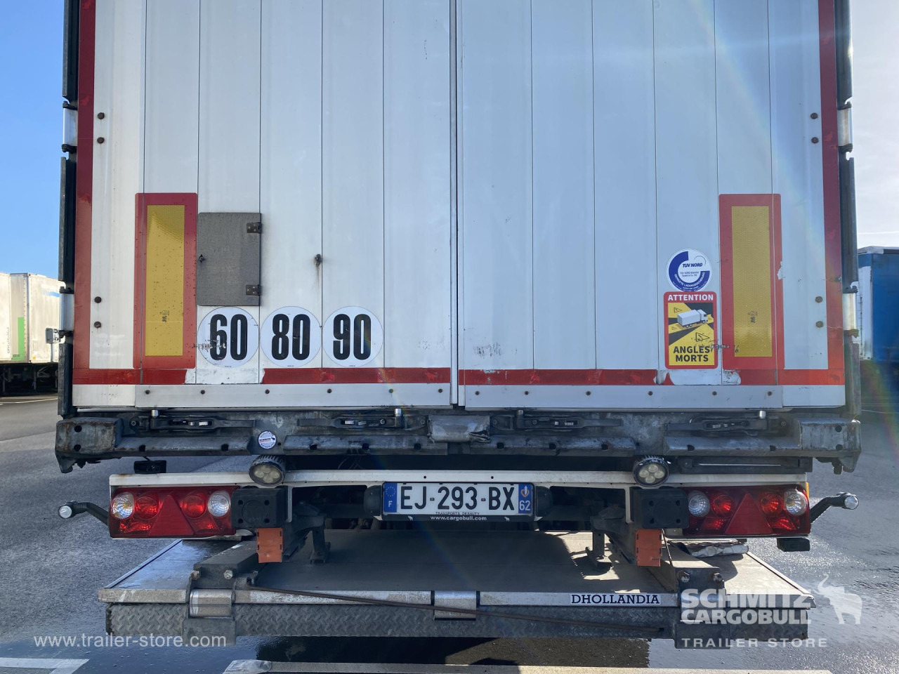 SCHMITZ Curtainsider Standard Taillift - نصف مقطورة بستائر جانبية: صورة 3 SCHMITZ Curtainsider Standard Taillift - نصف مقطورة بستائر جانبية: صورة 3