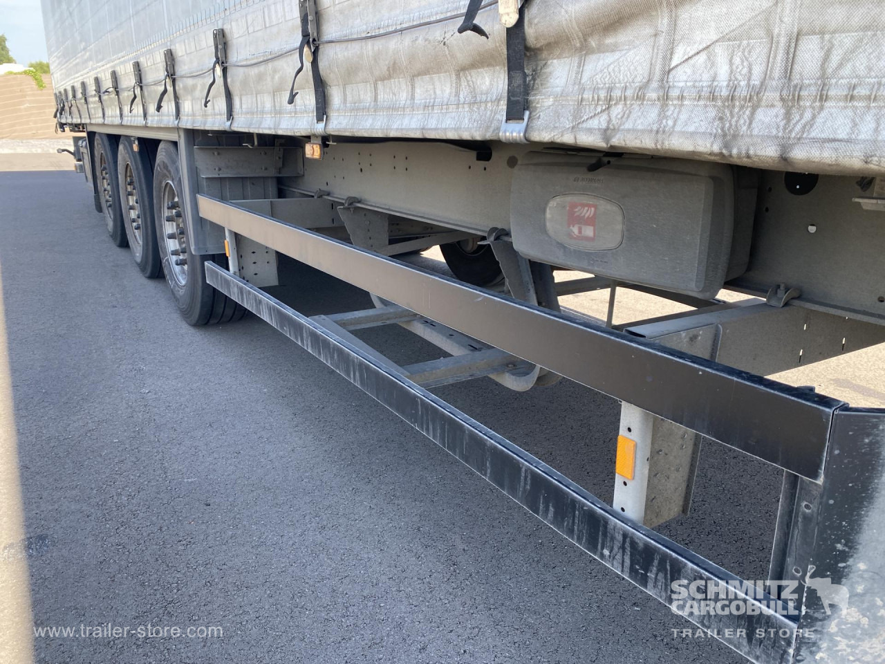 SCHMITZ Curtainsider Standard - نصف مقطورة بستائر جانبية: صورة 4 SCHMITZ Curtainsider Standard - نصف مقطورة بستائر جانبية: صورة 4