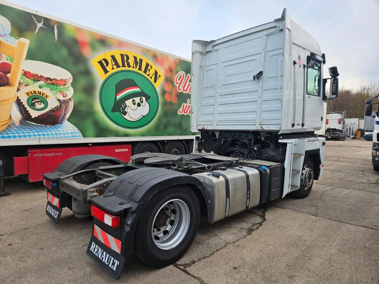 Renault Magnum 480 EEV Standklima, 2 units in stock - رأس تريلا: صورة 3 Renault Magnum 480 EEV Standklima, 2 units in stock - رأس تريلا: صورة 3