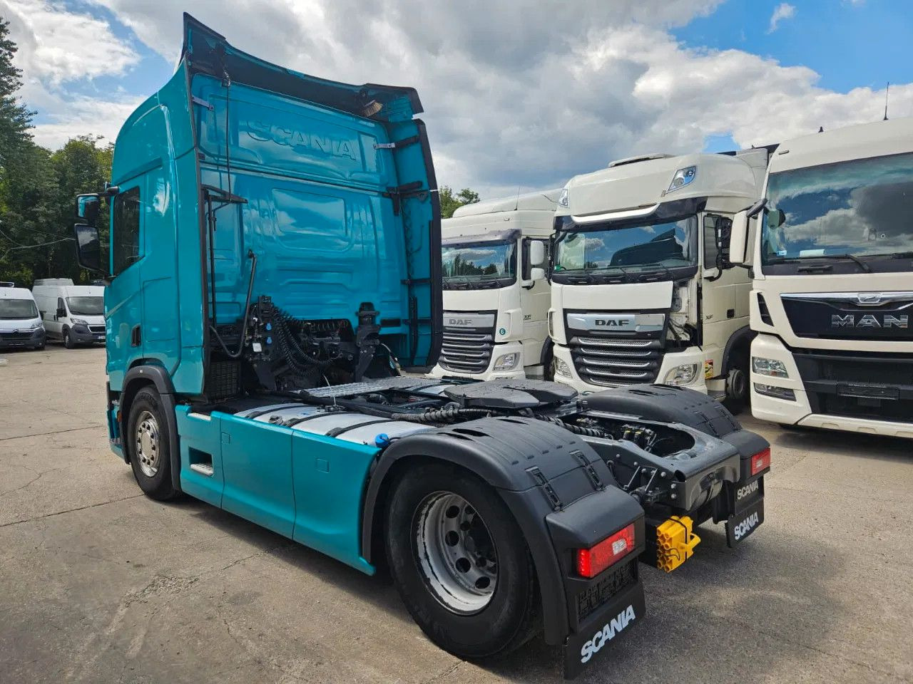 Scania R500 Standard-Turquoise-Standklima-Big NAVI-Hydr - رأس تريلا: صورة 4 Scania R500 Standard-Turquoise-Standklima-Big NAVI-Hydr - رأس تريلا: صورة 4