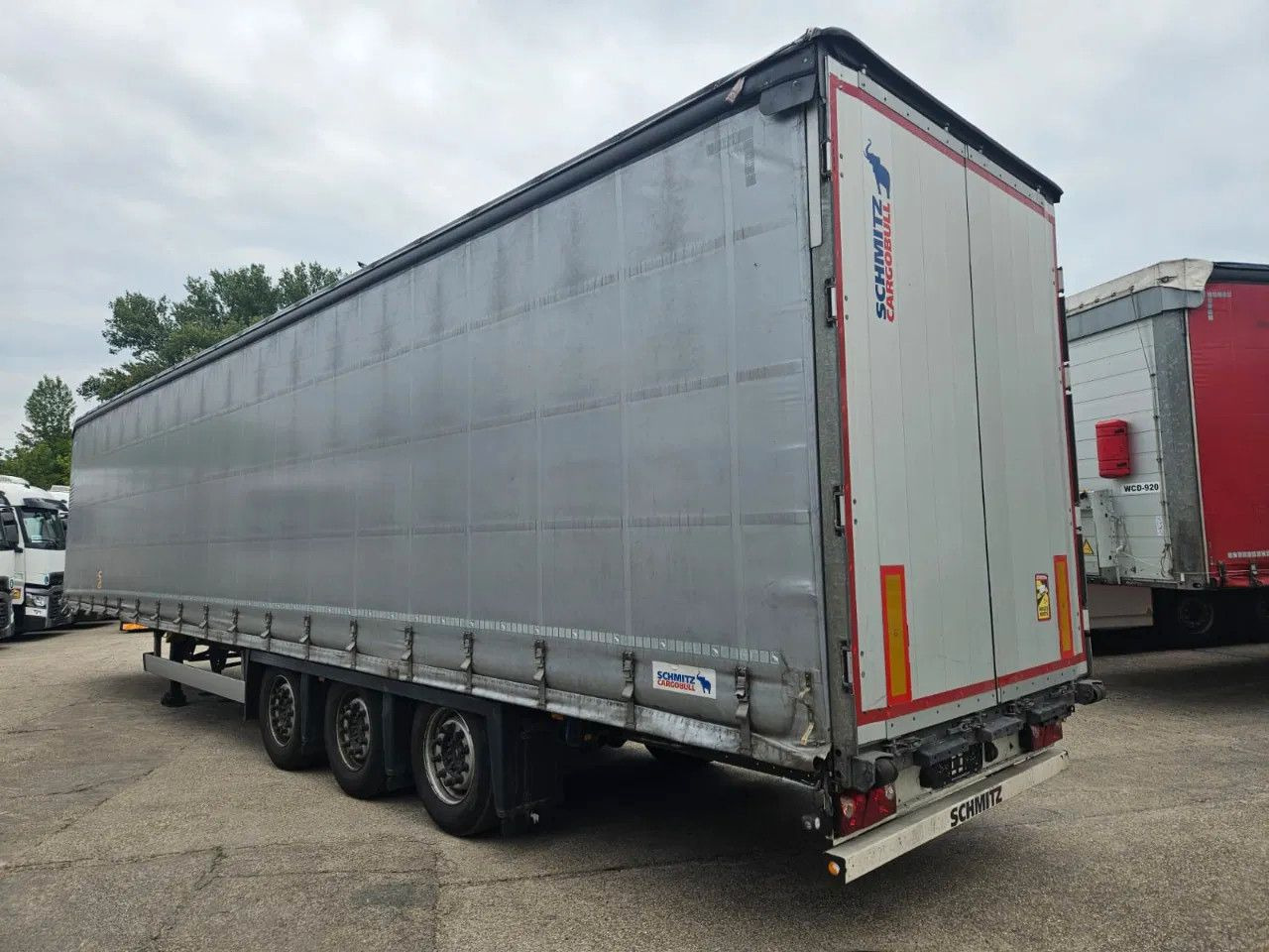 Schmitz Cargobull SCB S3T VARIOS 2 units! Lifting Axle A&C, XL Cod - نصف مقطورة بستائر جانبية: صورة 4 Schmitz Cargobull SCB S3T VARIOS 2 units! Lifting Axle A&C, XL Cod - نصف مقطورة بستائر جانبية: صورة 4