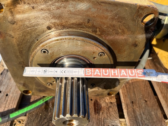 CATERPILLAR - مضخة هيدروليكية - حفار زاحف: صورة 5 CATERPILLAR - مضخة هيدروليكية - حفار زاحف: صورة 5