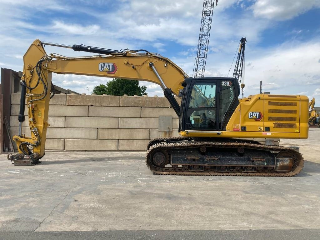 CAT 330 - حفار زاحف: صورة 1 CAT 330 - حفار زاحف: صورة 1