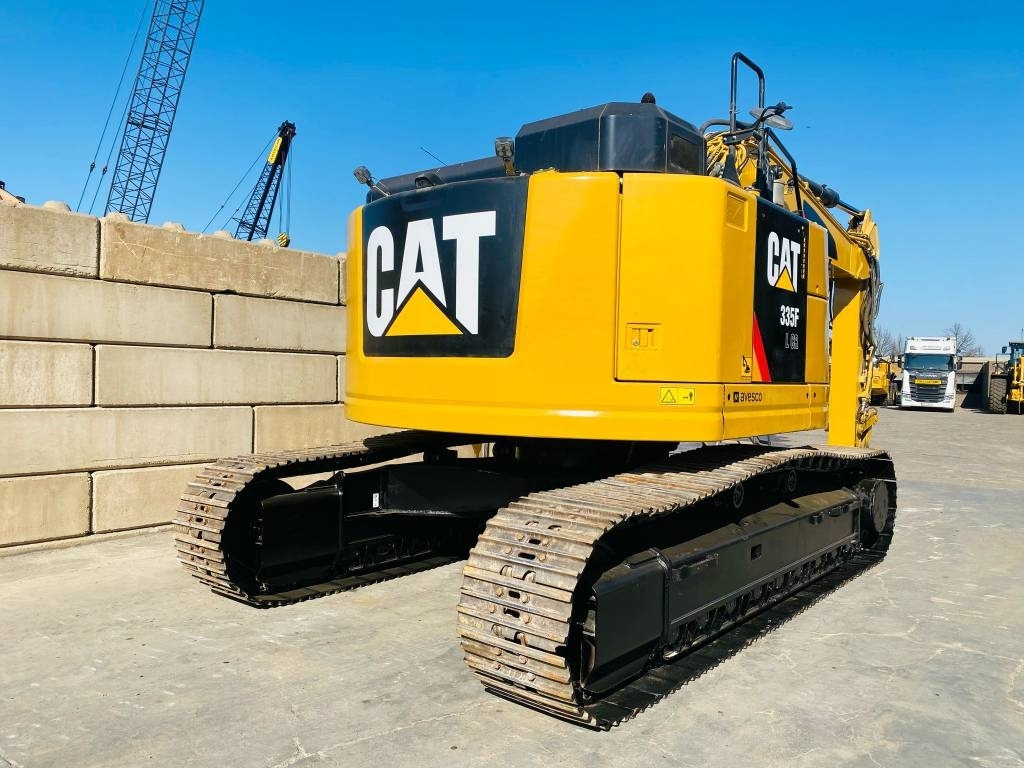 CAT 335 F L CR - حفار زاحف: صورة 5 CAT 335 F L CR - حفار زاحف: صورة 5