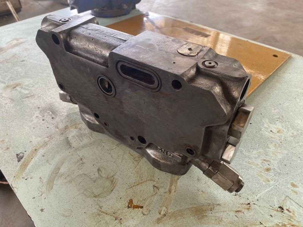 CAT 938 H - اللودر بعجل: صورة 4 CAT 938 H - اللودر بعجل: صورة 4