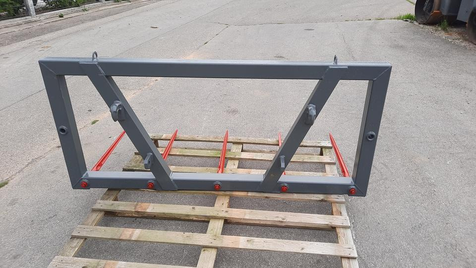 Ballenspieß Ballengabel Rundballengabel Quaderballenspieß Euro - معدات تخزين حبوب: صورة 4 Ballenspieß Ballengabel Rundballengabel Quaderballenspieß Euro - معدات تخزين حبوب: صورة 4