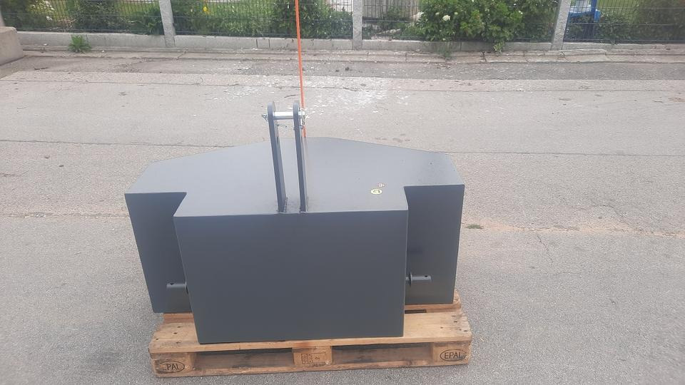 Frontgewicht Ballast Heckgewicht 1000kg Traktor Gewicht Fendt - ثقل موازنة: صورة 3 Frontgewicht Ballast Heckgewicht 1000kg Traktor Gewicht Fendt - ثقل موازنة: صورة 3