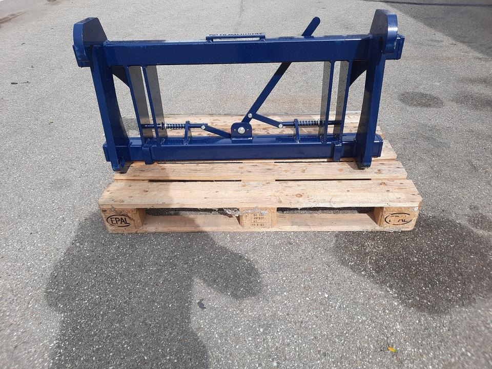 Kramer 880 Radlader Euro Schnellwechsler Adapter Teleskoplader - قارنة التوصيل السريعة - اللودر بعجل: صورة 1 Kramer 880 Radlader Euro Schnellwechsler Adapter Teleskoplader - قارنة التوصيل السريعة - اللودر بعجل: صورة 1