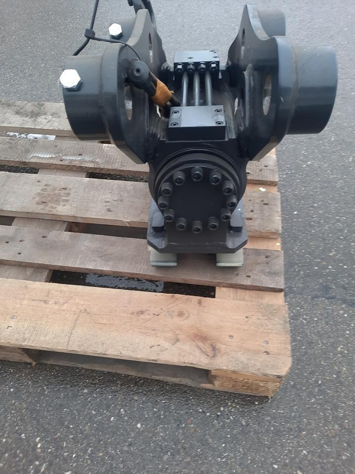 Rädlinger Tilt 3,5 -5 to Powertilt Minibagger Schwenkmotor Yanmar - مُلحق الحفار الدوار - حفار صغير: صورة 4 Rädlinger Tilt 3,5 -5 to Powertilt Minibagger Schwenkmotor Yanmar - مُلحق الحفار الدوار - حفار صغير: صورة 4