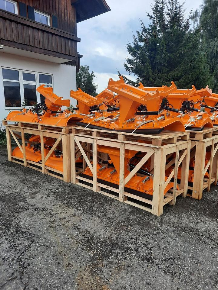 تأجير  Schneeschild 2,2m Volvo Cat Liebherr Schlepper Radlader Hoflader Schneeschild 2,2m Volvo Cat Liebherr Schlepper Radlader Hoflader: صورة 8