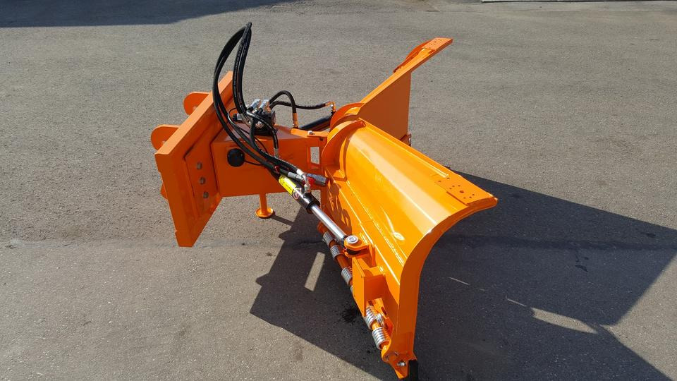 Schneeschild Vario 1,8m Schlepper Radlader Hoflader Kramer - كاسحة ثلوج: صورة 4 Schneeschild Vario 1,8m Schlepper Radlader Hoflader Kramer - كاسحة ثلوج: صورة 4