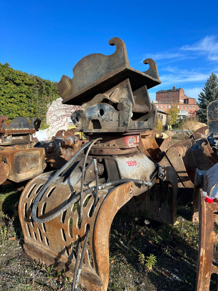 Demarec Sortiergreifer DRG 36 Anbaugeräte Baumaschinen Sortiergreifer 960Ltr. für Maschine 25-50to - كلّاب: صورة 3 Demarec Sortiergreifer DRG 36 Anbaugeräte Baumaschinen Sortiergreifer 960Ltr. für Maschine 25-50to - كلّاب: صورة 3