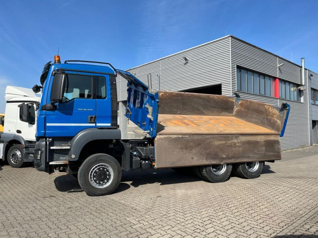 MAN TG-S 26.440 6x6 3-Achs Allradkipper Bordmatik Sc - شاحنة قلاب: صورة 3 MAN TG-S 26.440 6x6 3-Achs Allradkipper Bordmatik Sc - شاحنة قلاب: صورة 3