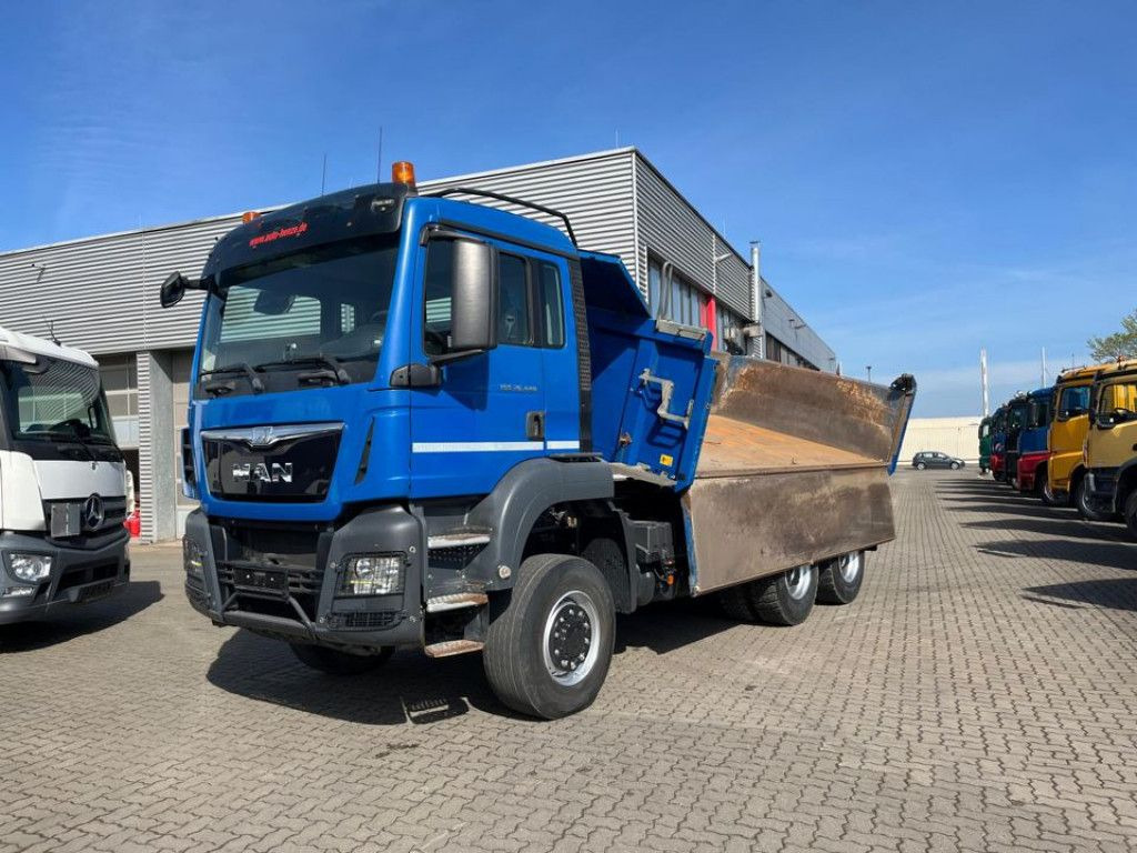 MAN TG-S 26.440 6x6 3-Achs Allradkipper Bordmatik Sc - شاحنة قلاب: صورة 1 MAN TG-S 26.440 6x6 3-Achs Allradkipper Bordmatik Sc - شاحنة قلاب: صورة 1
