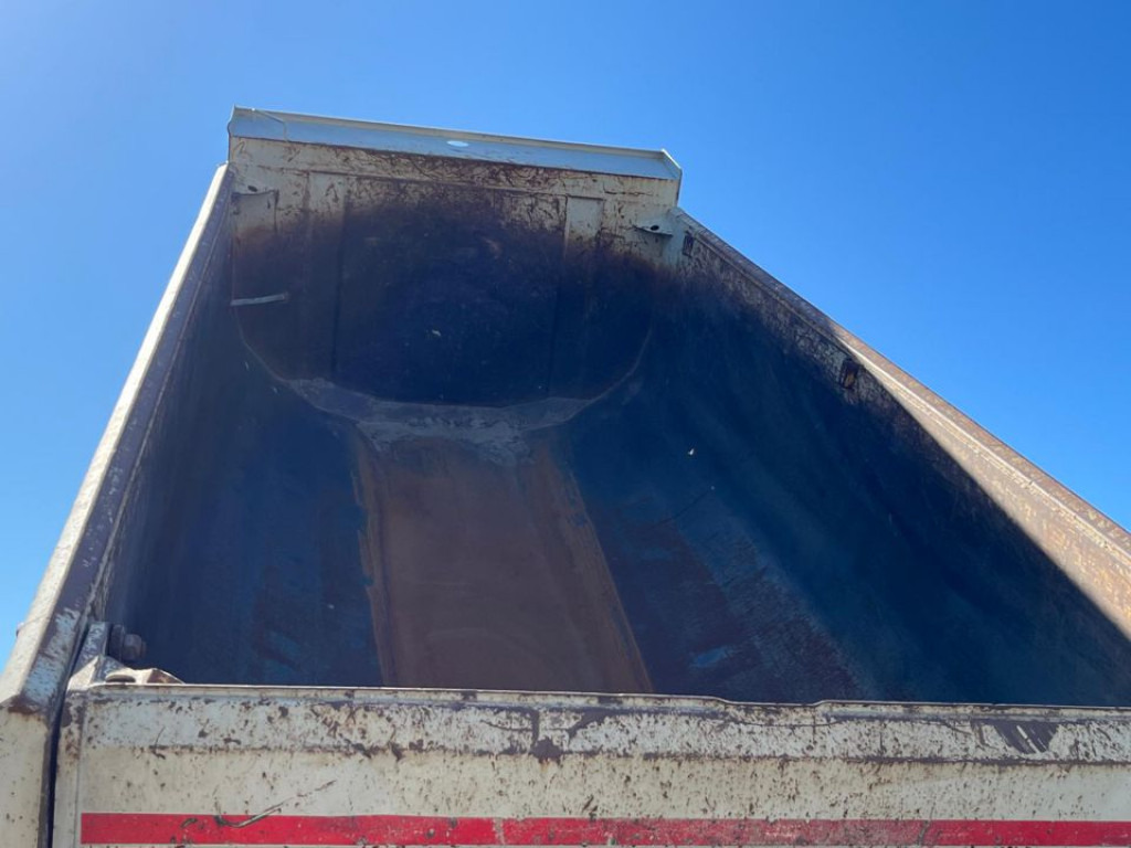 MAN TG-S 35.400 8x6H 4 Achs Muldenkipper Carnehl - شاحنة قلاب: صورة 5 MAN TG-S 35.400 8x6H 4 Achs Muldenkipper Carnehl - شاحنة قلاب: صورة 5