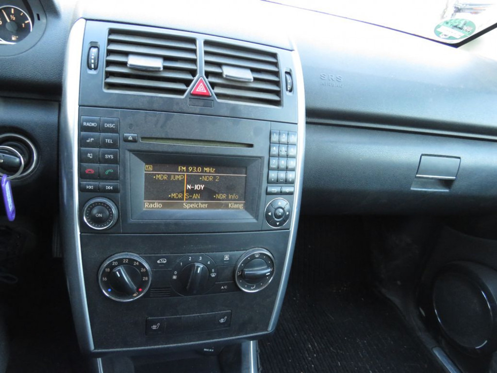 شاحنة MERCEDES-BENZ A-Klasse 200 Avantgarde PKW: صورة 11