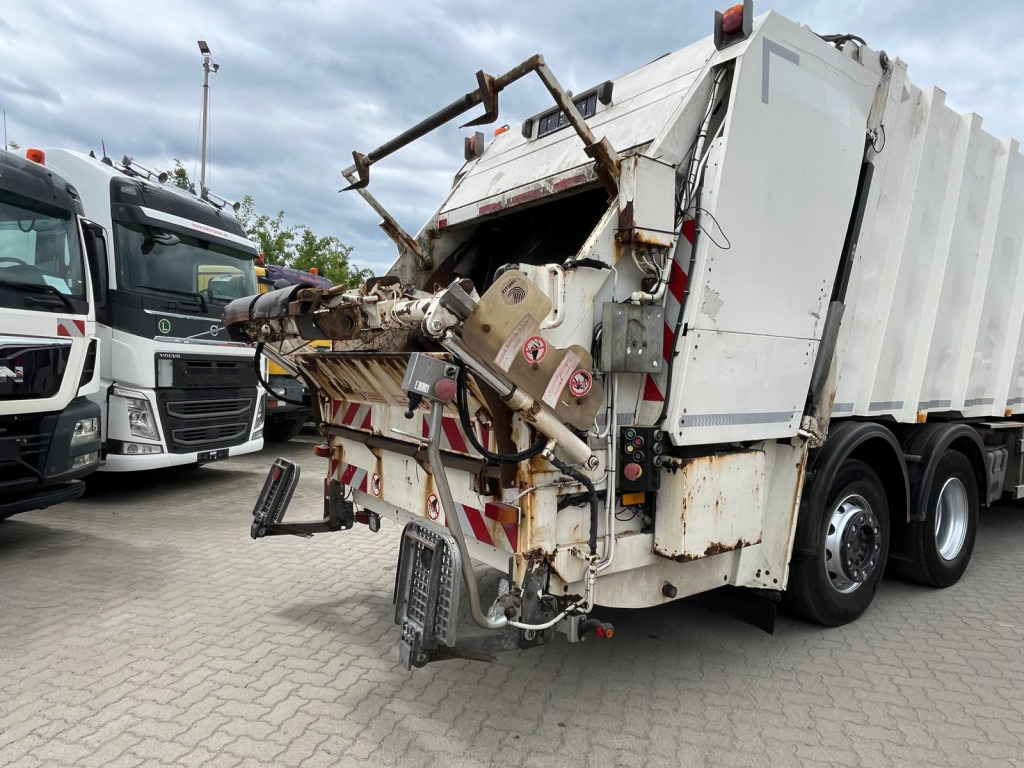MERCEDES-BENZ Actros 2532 L 6x2 Müllwagen Faun Powerpress 25m³ - شاحنة قمامة: صورة 4 MERCEDES-BENZ Actros 2532 L 6x2 Müllwagen Faun Powerpress 25m³ - شاحنة قمامة: صورة 4