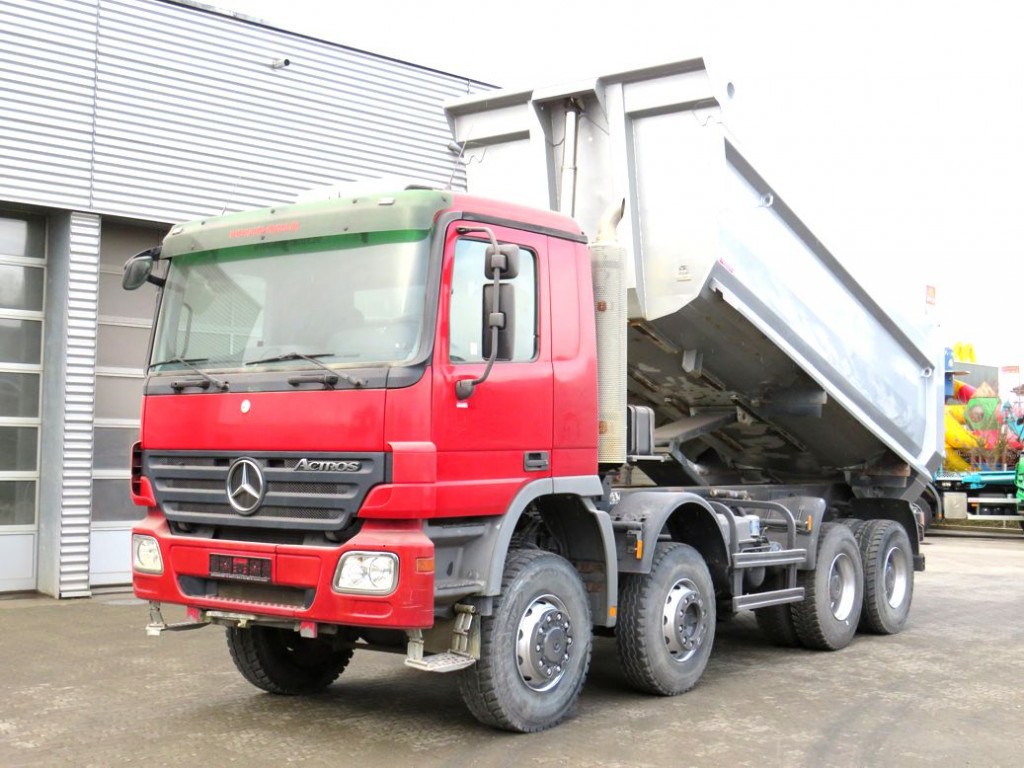 MERCEDES-BENZ Actros 4141 8x6 4 Achs Muldenkipper Kupplung, 1. Hand - شاحنة قلاب: صورة 1 MERCEDES-BENZ Actros 4141 8x6 4 Achs Muldenkipper Kupplung, 1. Hand - شاحنة قلاب: صورة 1