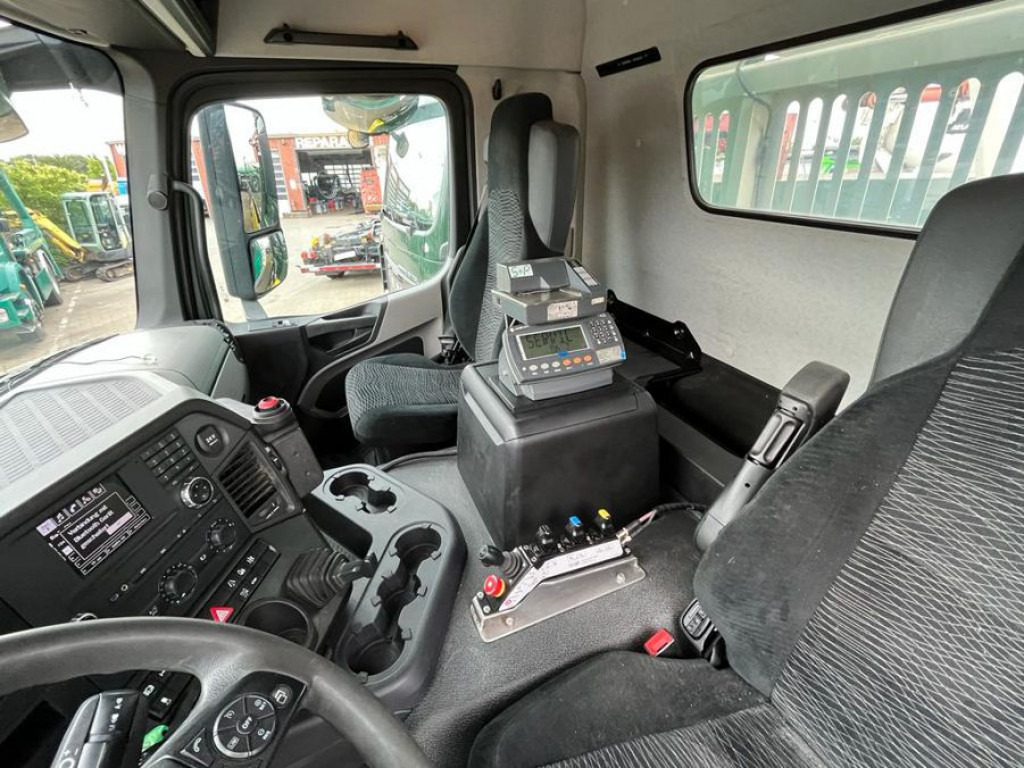 MERCEDES-BENZ Antos 2540 L 6x2 Absetzkipper Vorlauf Lenk - شاحنة لودر انزلاقي: صورة 4 MERCEDES-BENZ Antos 2540 L 6x2 Absetzkipper Vorlauf Lenk - شاحنة لودر انزلاقي: صورة 4