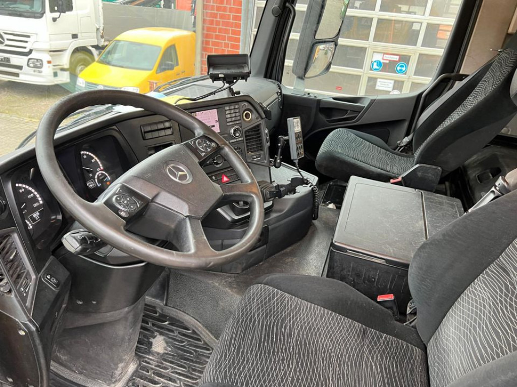 MERCEDES-BENZ Arocs 3240 B 8x4 Betonmischer Deutsch Top Liebherr - شاحنة: صورة 5 MERCEDES-BENZ Arocs 3240 B 8x4 Betonmischer Deutsch Top Liebherr - شاحنة: صورة 5