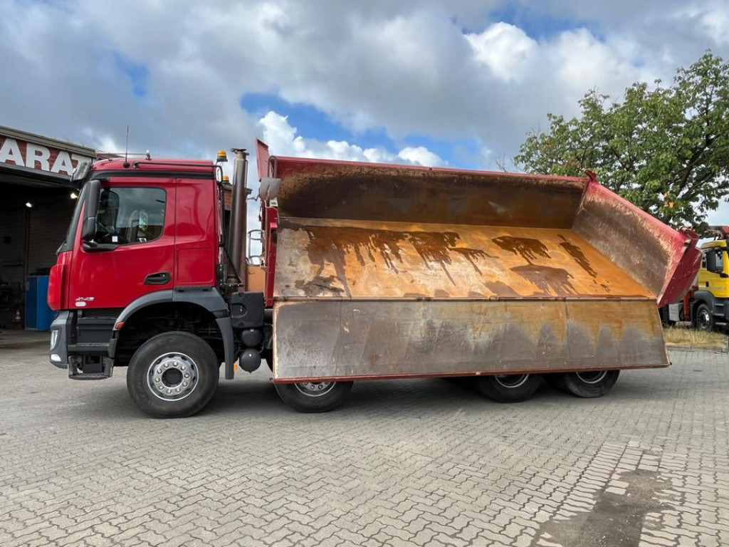 MERCEDES-BENZ Arocs 4143 8x4 4-Achs Kipper Meiller Bordmatik - شاحنة قلاب: صورة 5 MERCEDES-BENZ Arocs 4143 8x4 4-Achs Kipper Meiller Bordmatik - شاحنة قلاب: صورة 5