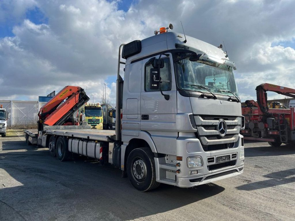 Mercedes-Benz Actros 2541 Pritsche Heckkran Palfinger PK 40002 - شاحنات مسطحة, شاحنة كرين: صورة 2 Mercedes-Benz Actros 2541 Pritsche Heckkran Palfinger PK 40002 - شاحنات مسطحة, شاحنة كرين: صورة 2