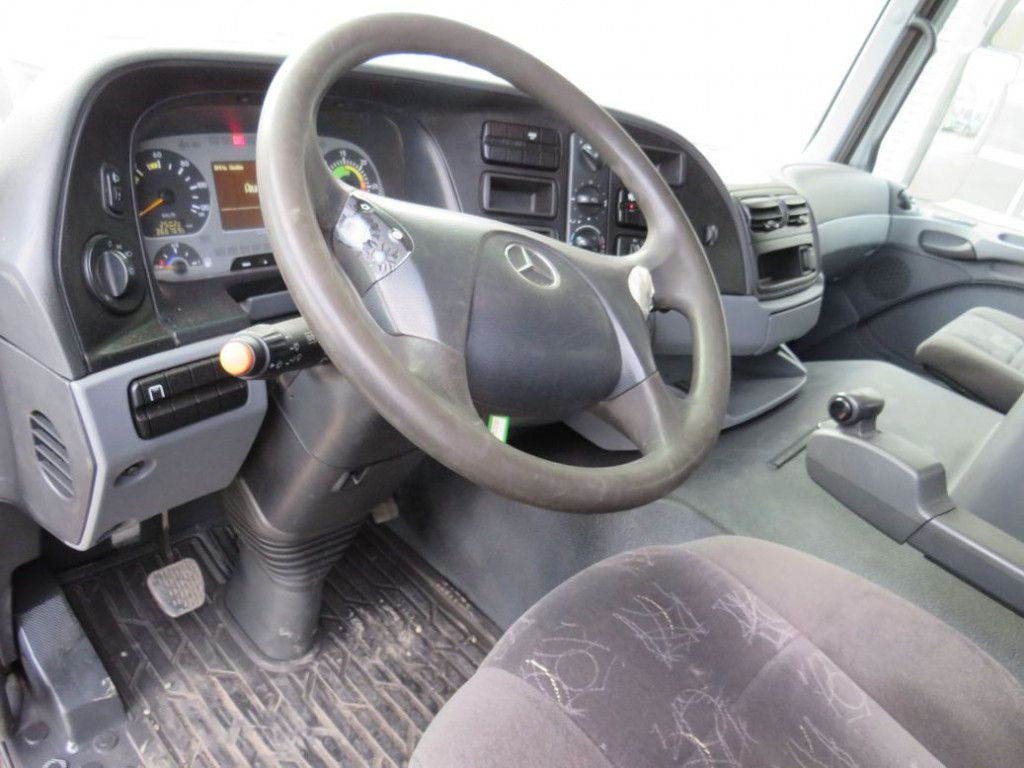 Mercedes-Benz Actros 4141 8x6 4 Achs Muldenkipper Kupplung, 1. - شاحنة قلاب: صورة 5 Mercedes-Benz Actros 4141 8x6 4 Achs Muldenkipper Kupplung, 1. - شاحنة قلاب: صورة 5