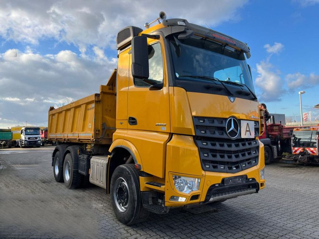 Mercedes-Benz Arocs 2663 6x4 3-Achs Kipper Meiller Bordmatik - شاحنة قلاب: صورة 2 Mercedes-Benz Arocs 2663 6x4 3-Achs Kipper Meiller Bordmatik - شاحنة قلاب: صورة 2