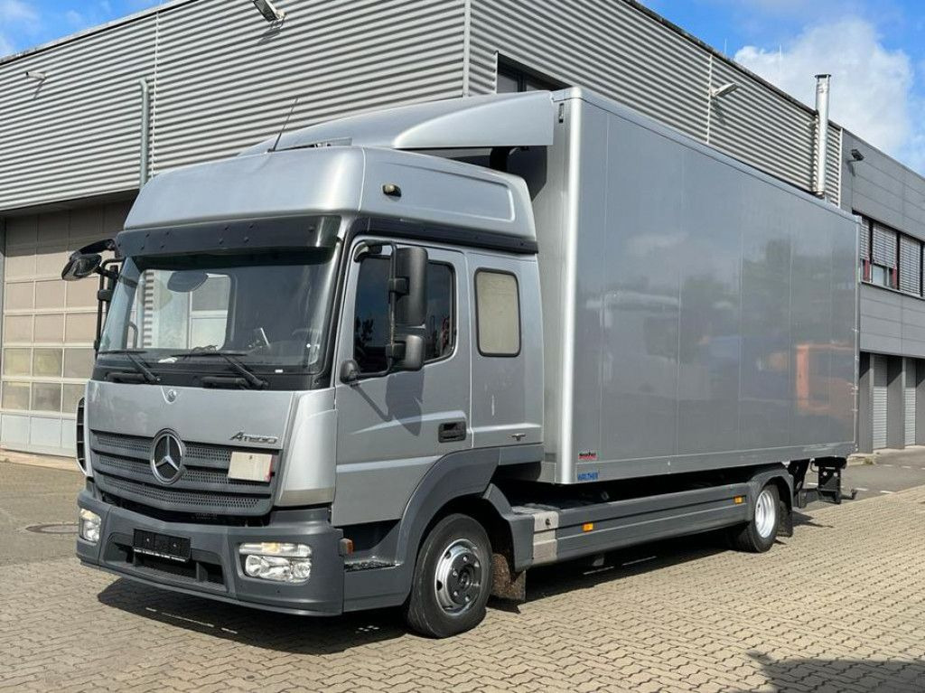 شاحنة بصندوق مغلق Mercedes-Benz Atego 818 L Möbelkoffer LBW Möbelkoffer gr.Fhs+S: صورة 1