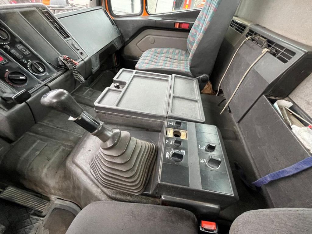 شاحنة قلاب للبيع  Mercedes-Benz SK 1824 AK 4x4 2-Achs Allradkipper: صورة 9