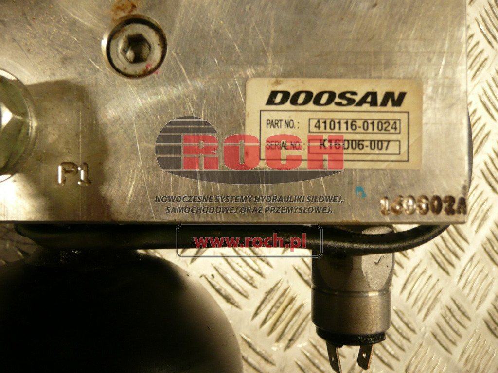DOOSAN 410116-01024 160302A + 770-724 1CD-6 24VDC 26,2 OHM + HYDAC 0,75L - صمام هيدروليكي: صورة 2 DOOSAN 410116-01024 160302A + 770-724 1CD-6 24VDC 26,2 OHM + HYDAC 0,75L - صمام هيدروليكي: صورة 2