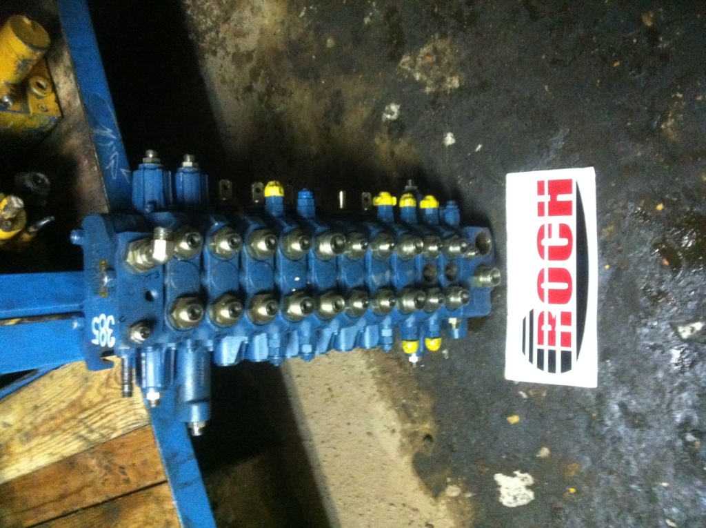 REXROTH SIGMA 08 400 948 26015700 P2 - 10 SEKCYJNY - صمام هيدروليكي - آلات الإنشاء: صورة 1 REXROTH SIGMA 08 400 948 26015700 P2 - 10 SEKCYJNY - صمام هيدروليكي - آلات الإنشاء: صورة 1
