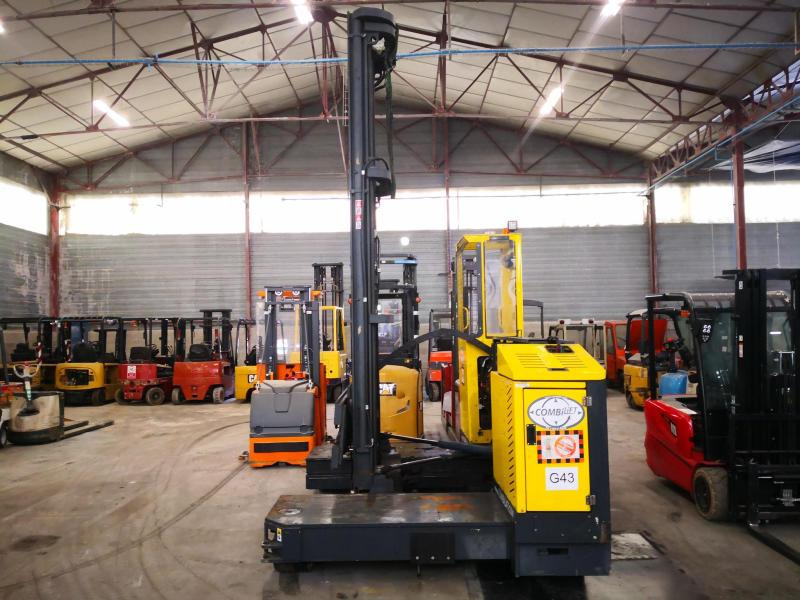 Combilift C4500GTE - شاحنة بلودر جانبي: صورة 4 Combilift C4500GTE - شاحنة بلودر جانبي: صورة 4