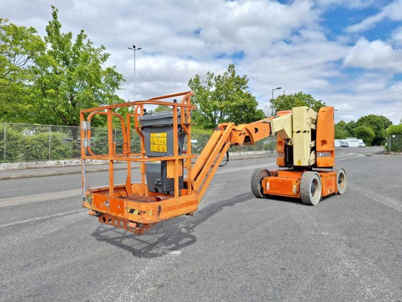 JLG E300AJP - مرفاع مفصلي: صورة 1 JLG E300AJP - مرفاع مفصلي: صورة 1