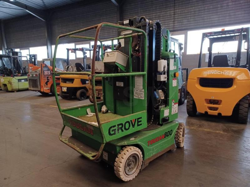 JLG JLG TOUCAN 800 - مرفاع بصاري عمودي: صورة 1 JLG JLG TOUCAN 800 - مرفاع بصاري عمودي: صورة 1