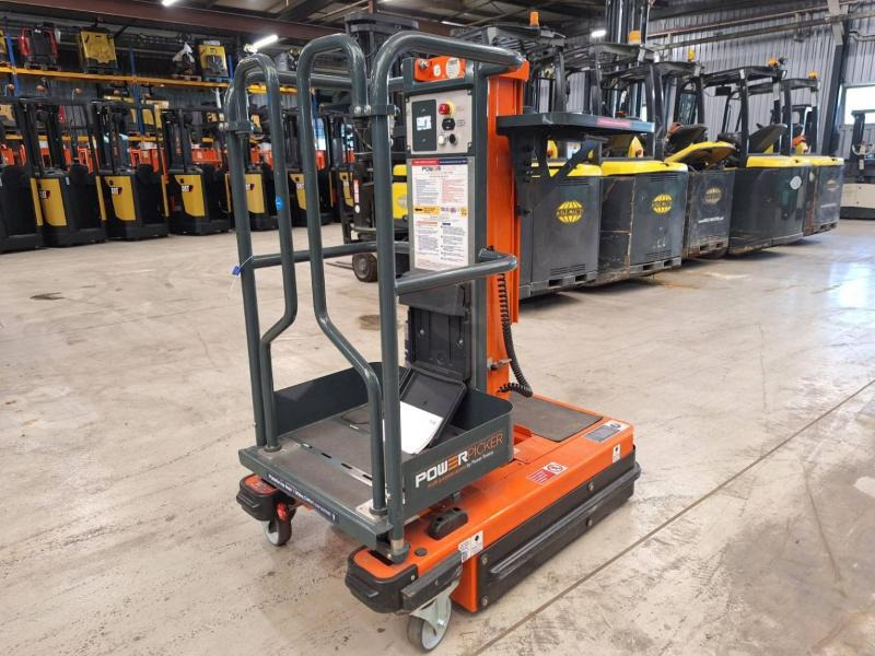JLG POWER PICKER - مرفاع بصاري عمودي: صورة 2 JLG POWER PICKER - مرفاع بصاري عمودي: صورة 2