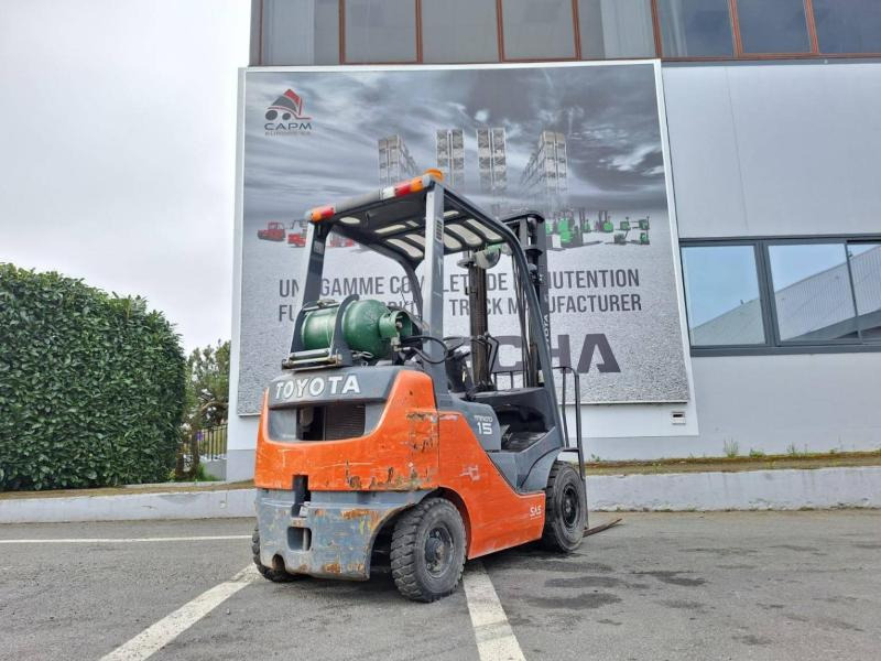 Toyota 028 FGF 15 - رافعة شوكية تعمل بالغاز: صورة 5 Toyota 028 FGF 15 - رافعة شوكية تعمل بالغاز: صورة 5