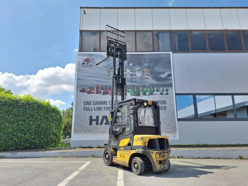 رافعة شوكية ديزل Yale GDP25VX: صورة 11