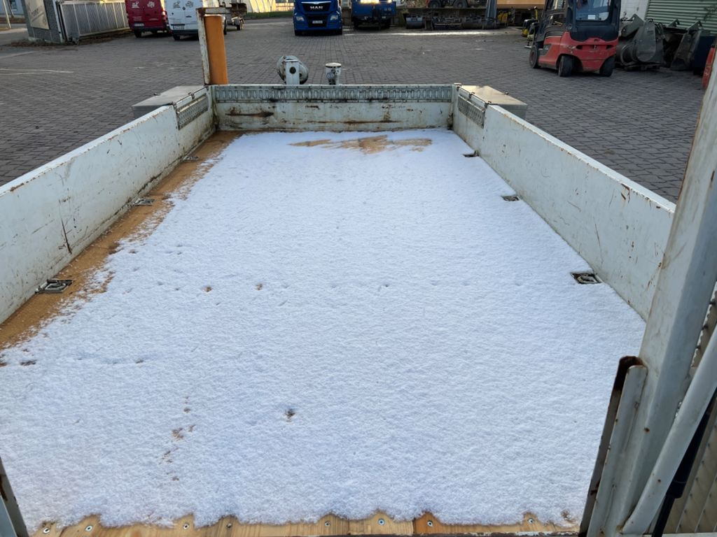 Blomenröhr 552/6900 Tieflader, Rampen, 6,9 to. zGG, TÜV neu - مقطورة بلودر منخفض: صورة 5 Blomenröhr 552/6900 Tieflader, Rampen, 6,9 to. zGG, TÜV neu - مقطورة بلودر منخفض: صورة 5