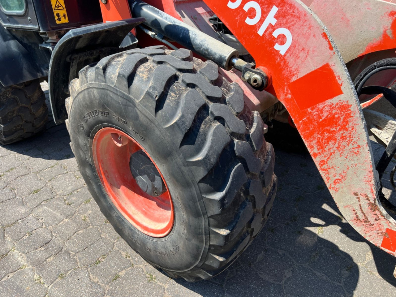 Kubota R 085, Bj 19, 1950 BH, SWE, Schaufel, Gabel - اللودر بعجل: صورة 5 Kubota R 085, Bj 19, 1950 BH, SWE, Schaufel, Gabel - اللودر بعجل: صورة 5