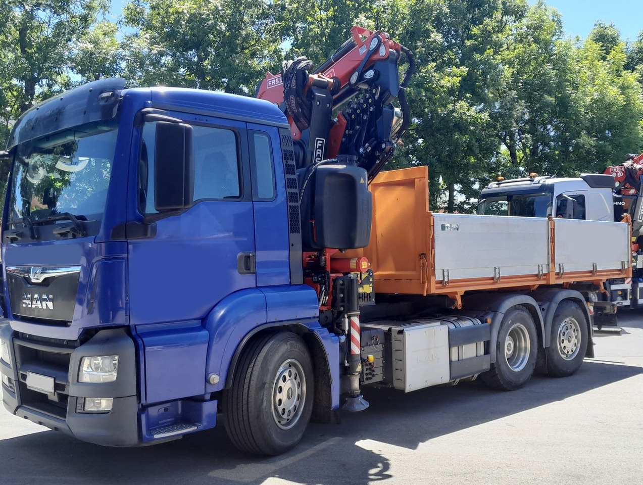 MERCEDES-BENZ Hiab Palfinger Fassi F275-5 JIB-3 - شاحنات مسطحة: صورة 4 MERCEDES-BENZ Hiab Palfinger Fassi F275-5 JIB-3 - شاحنات مسطحة: صورة 4