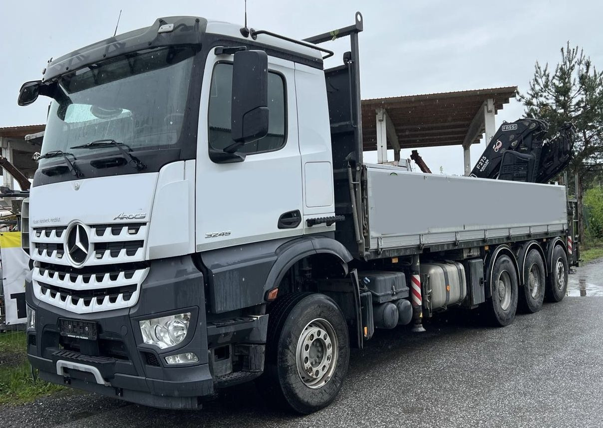 MERCEDES-BENZ Hiab Palfinger Fassi F275-5 JIB-3 - شاحنات مسطحة: صورة 1 MERCEDES-BENZ Hiab Palfinger Fassi F275-5 JIB-3 - شاحنات مسطحة: صورة 1