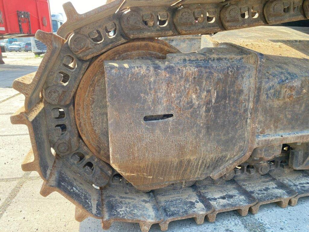 حفار زاحف Hitachi ZX350LC-6: صورة 17