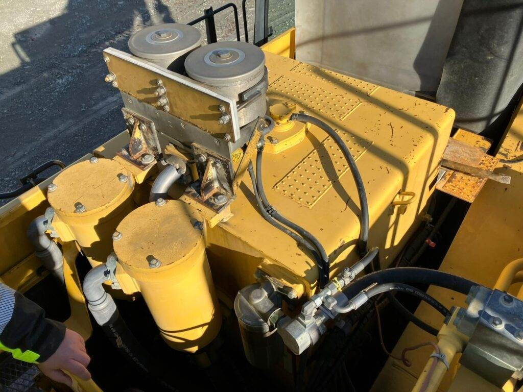 Komatsu PC1250-8 - حفار زاحف: صورة 5 Komatsu PC1250-8 - حفار زاحف: صورة 5