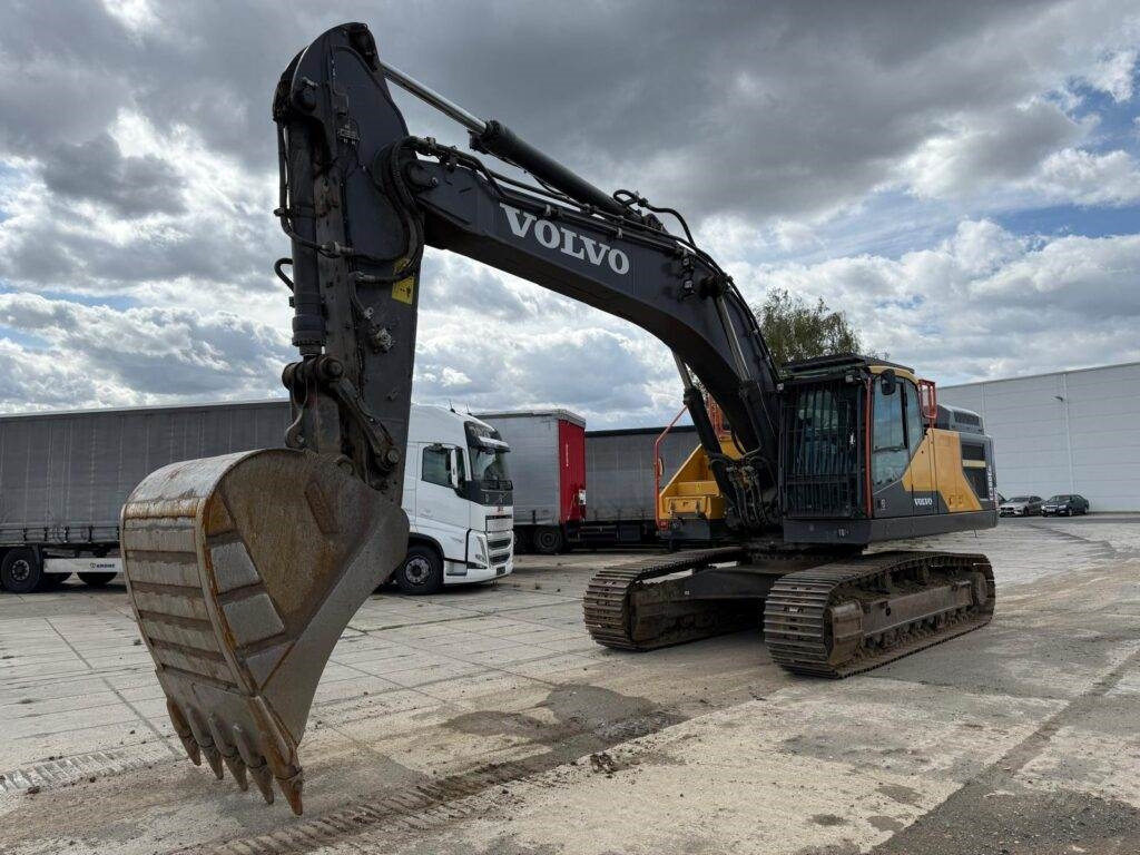 Volvo EC380ENL - حفار زاحف: صورة 4 Volvo EC380ENL - حفار زاحف: صورة 4