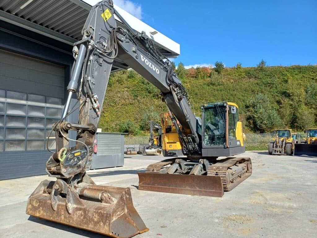 Volvo ECR235EL - حفار زاحف: صورة 4 Volvo ECR235EL - حفار زاحف: صورة 4